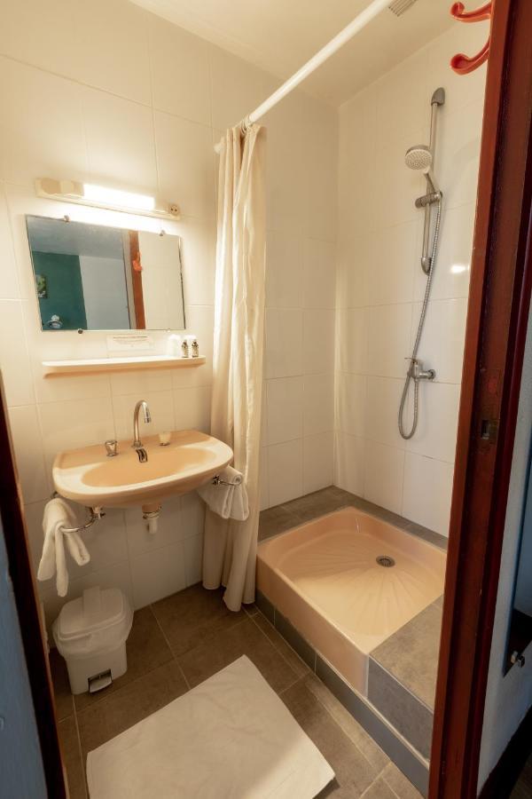Le Clos Grand Pradines  Exterior foto