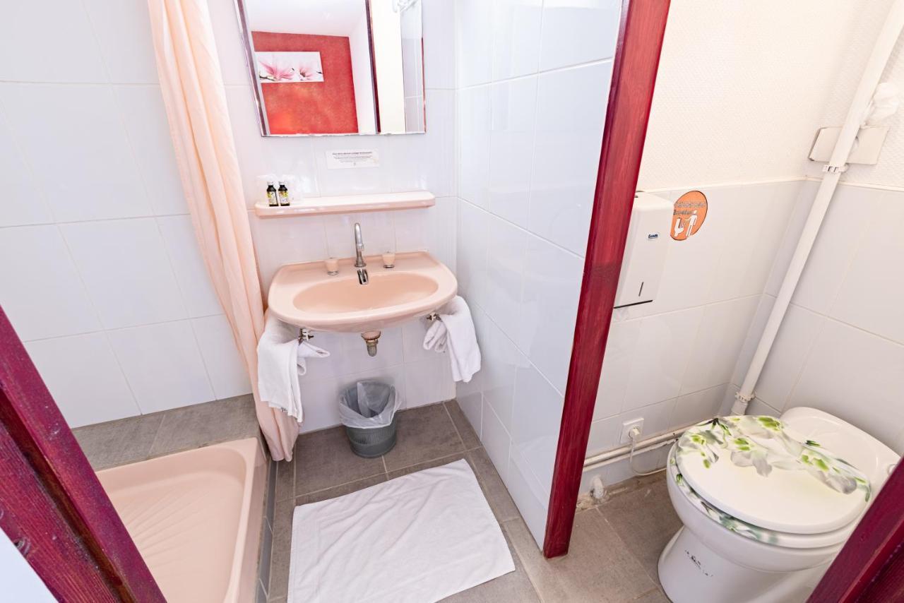Le Clos Grand Pradines  Exterior foto