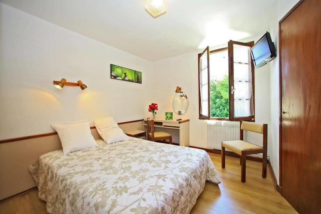 Le Clos Grand Pradines  Exterior foto